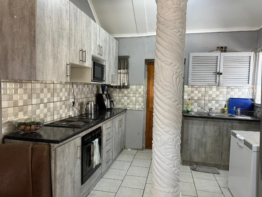 To Let 2 Bedroom Property for Rent in Kensington Eastern Cape